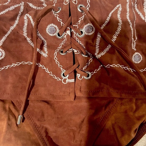 Gottex Red and White Embroidered Bikini - Picture 5 of 8